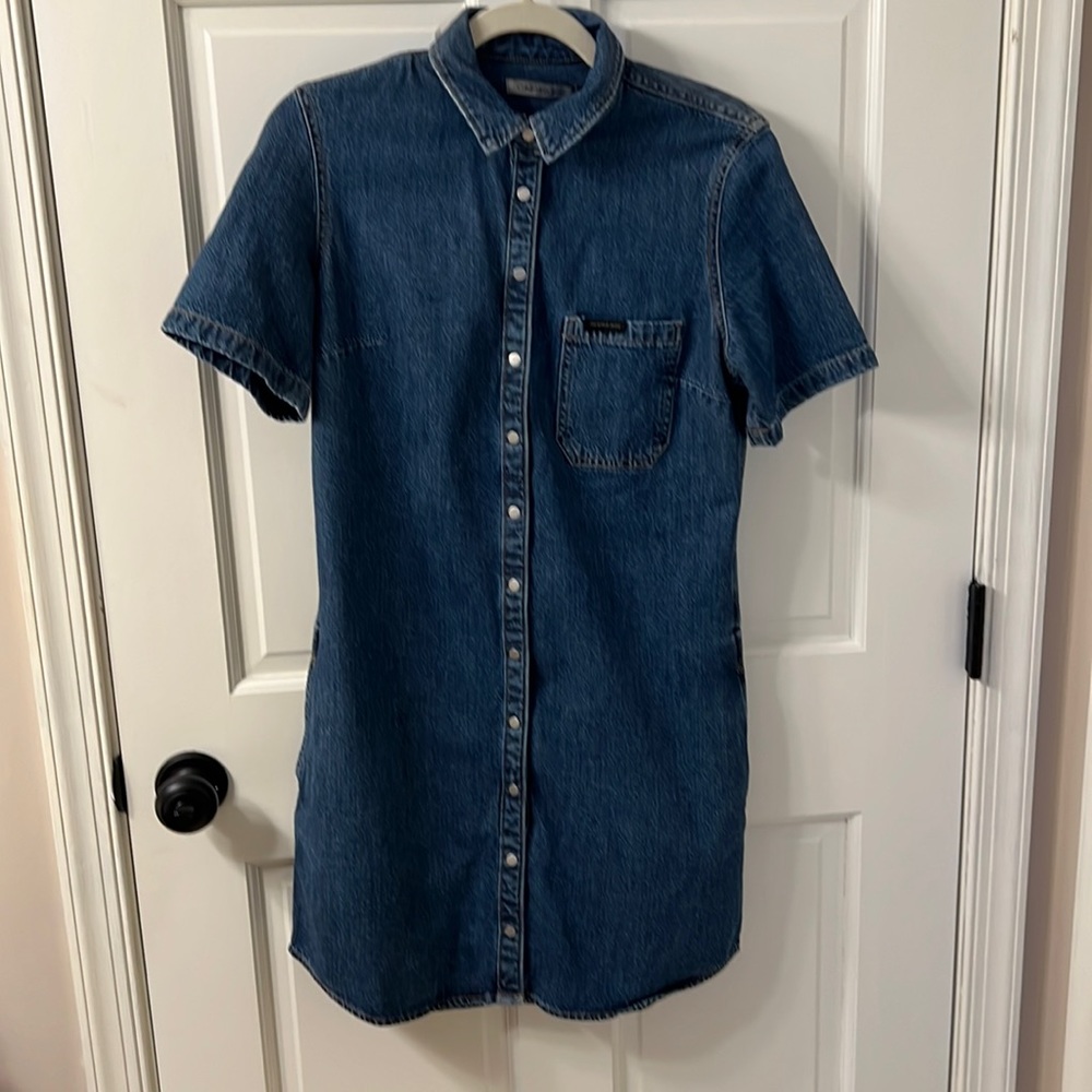NWT Calvin Klein Jeans Small button up short sleeve denim dress